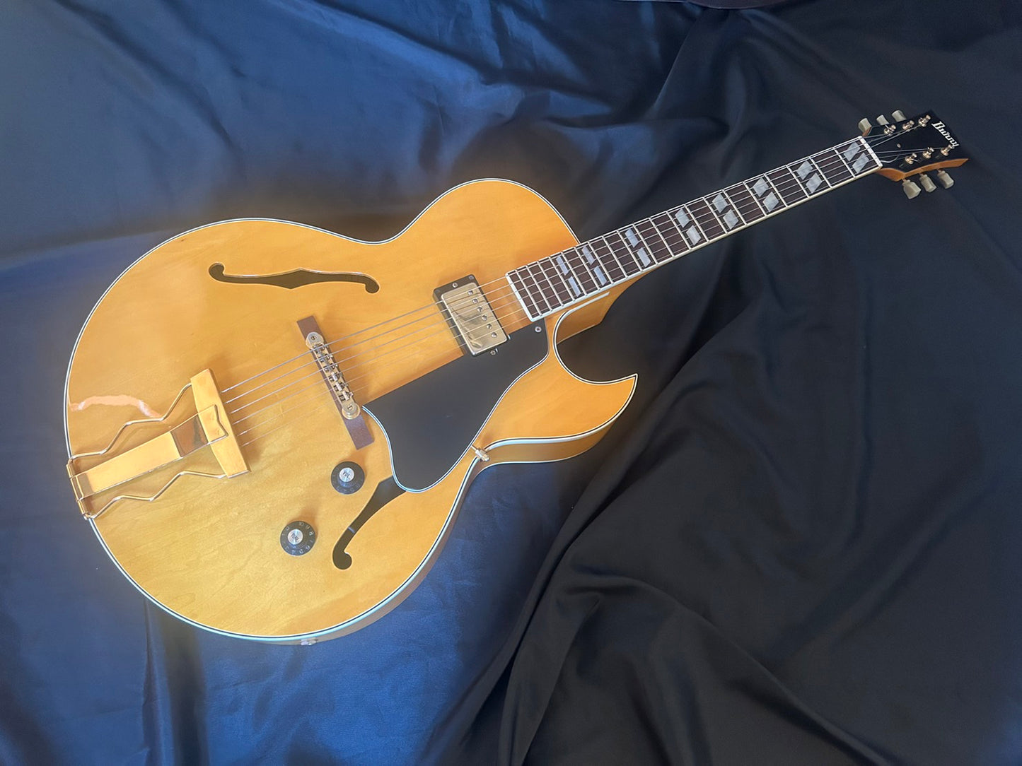 【中古】 Burny バーニー RFA-70/N　フルアコ ES175タイプ