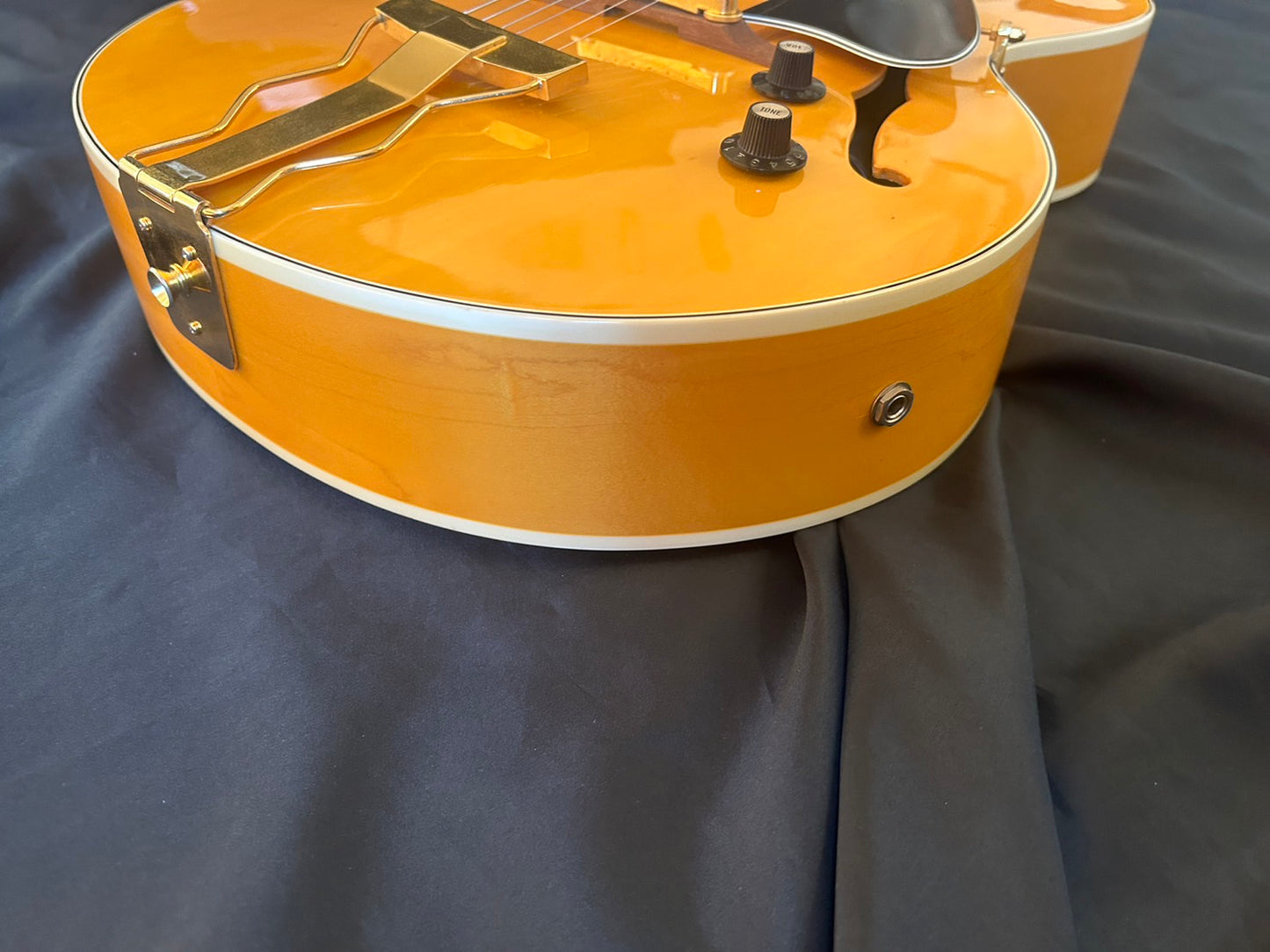 【中古】 Burny バーニー RFA-70/N　フルアコ ES175タイプ