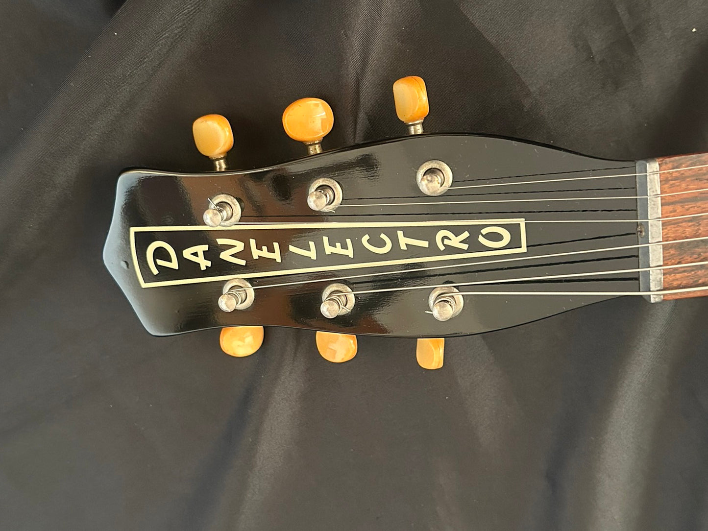 【中古】 Danelectro ダンエレクトロ エレキギター 56-U2 BK