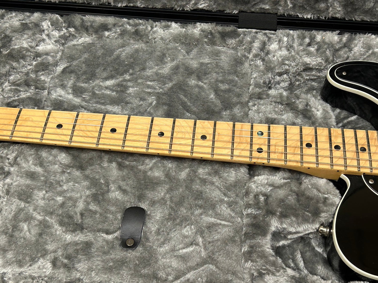 【中古】Fender フェンダー USA / American Elite Telecaster Maple Fingerboard Mystic Black　2017年製