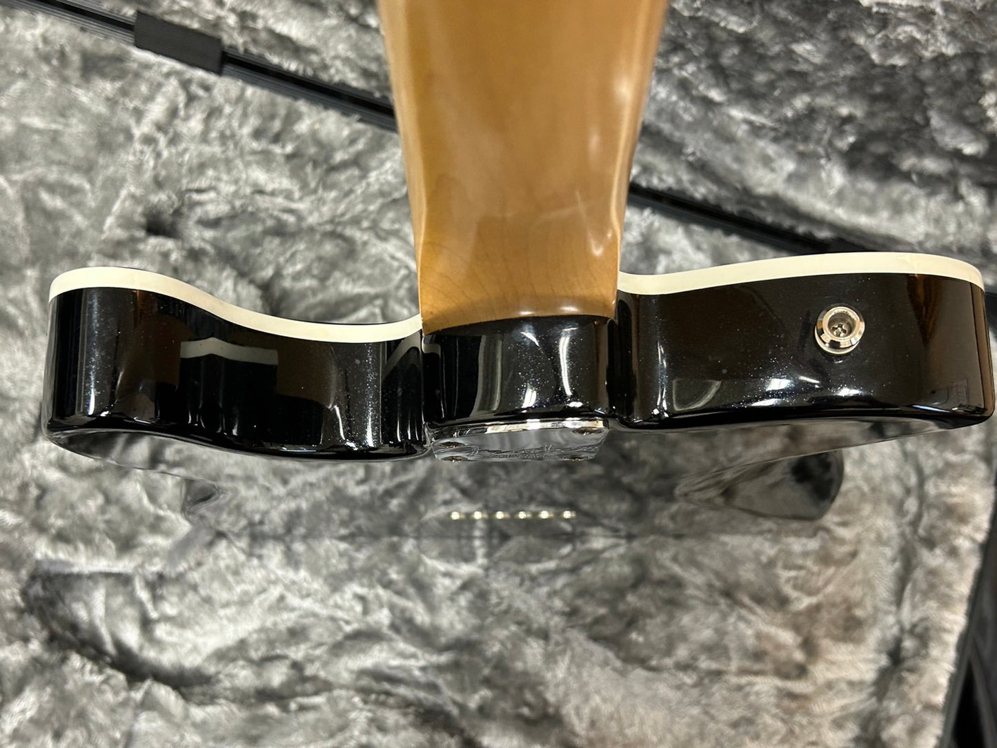 【中古】Fender フェンダー USA / American Elite Telecaster Maple Fingerboard Mystic Black　2017年製