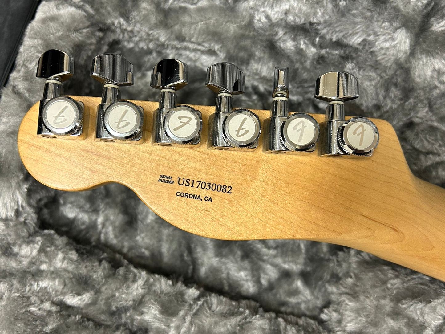 【中古】Fender フェンダー USA / American Elite Telecaster Maple Fingerboard Mystic Black　2017年製