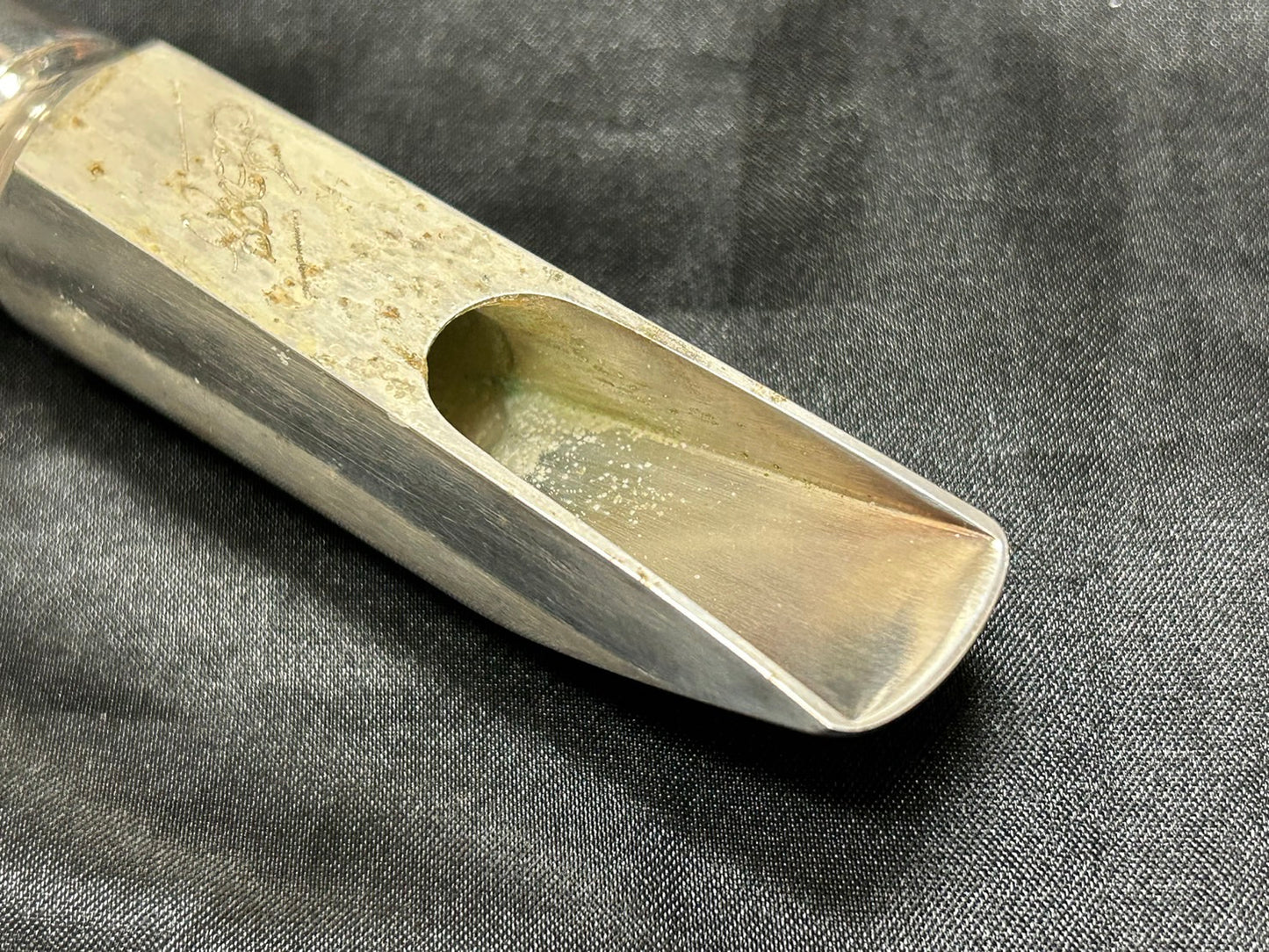 中古 Selmer （セルマー）ジャズメタル C★ アルトサックス用マウスピース/リガチャー・キャップ付
