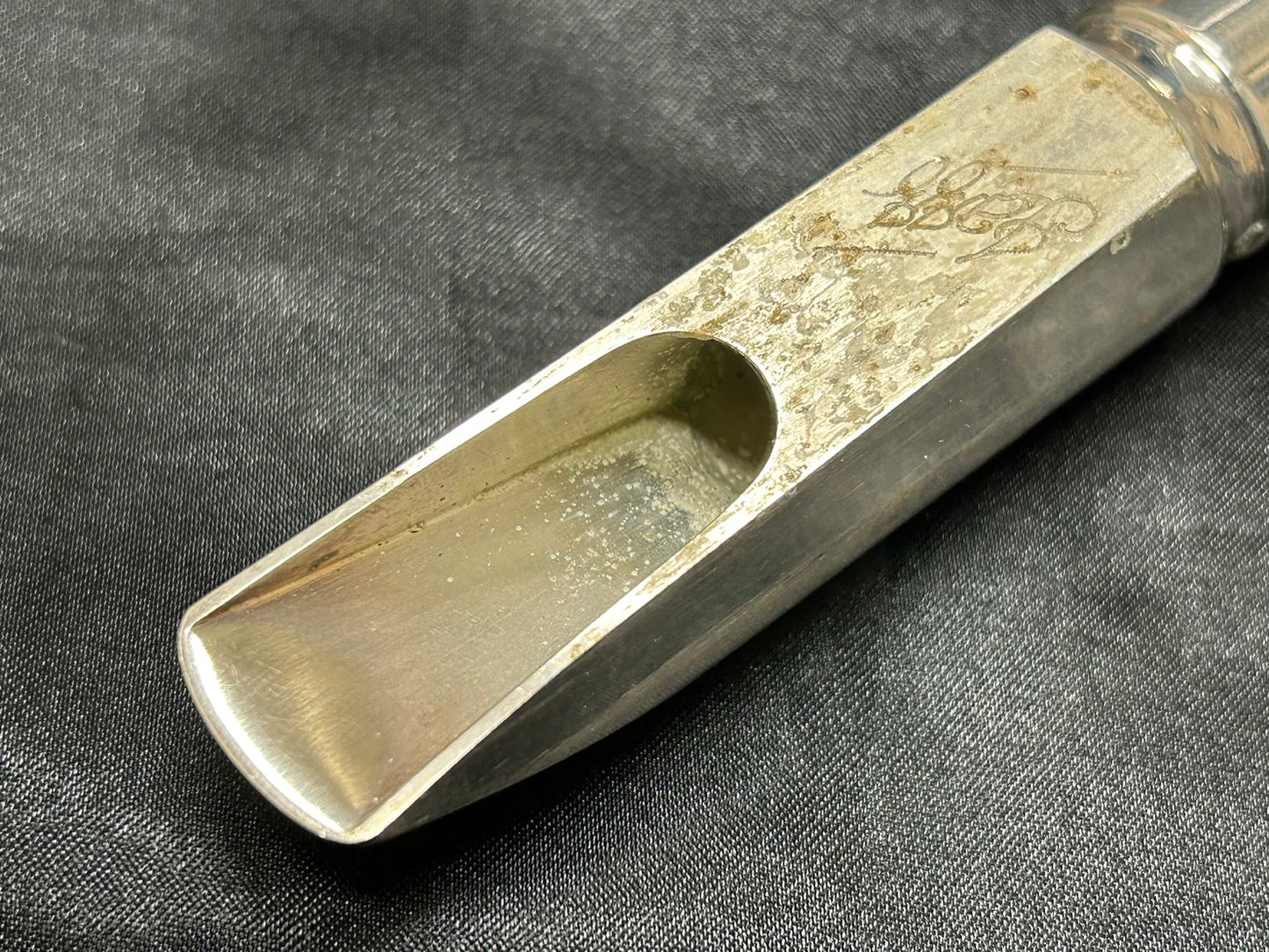 中古 Selmer （セルマー）ジャズメタル C★ アルトサックス用マウスピース/リガチャー・キャップ付