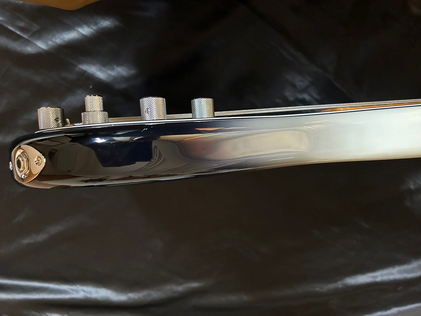 【中古】Fender フェンダー Player Plus Precision Bass, Maple, Silver Smoke【フェンダーMEXプレシジョンベース】