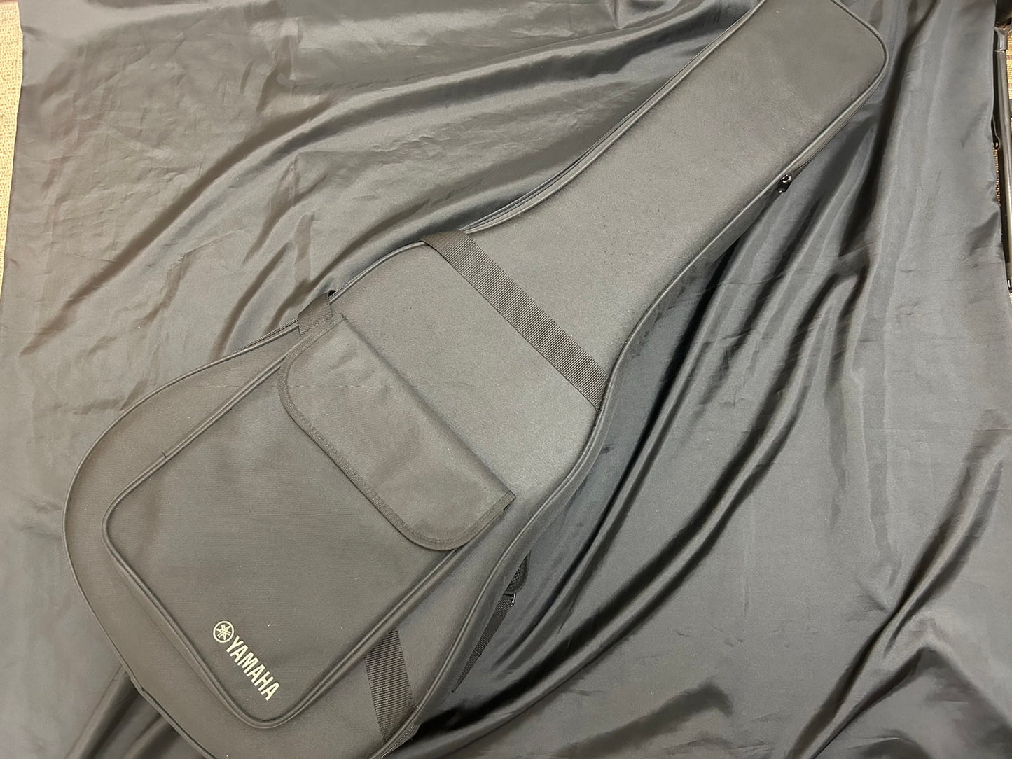 【中古】ヤマハ トランスアコースティックギター  LL-TA