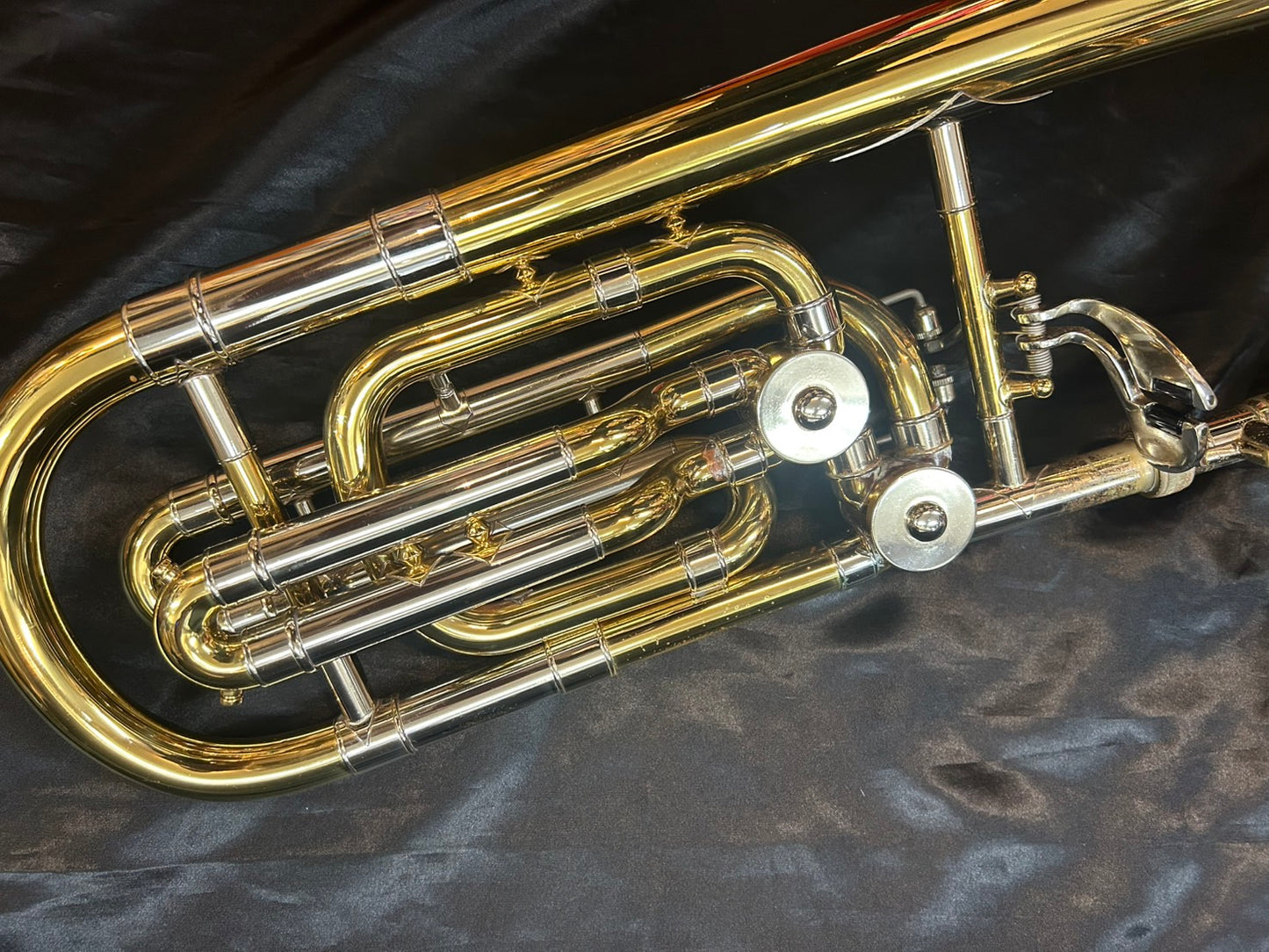 レンタル楽器 Vincent Bach  バス トロンボーン Stradivarius 50B2 GL