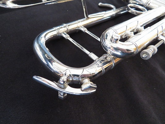 レンタル楽器　Bach バック トランペット 180ML37SP