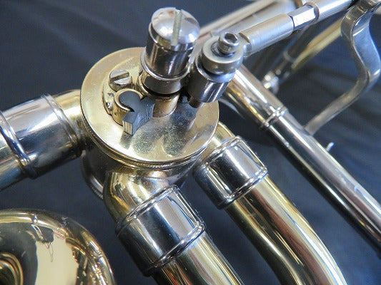 レンタル楽器 Vincent Bach  テナーバス トロンボーン Stradivarius 42B GL